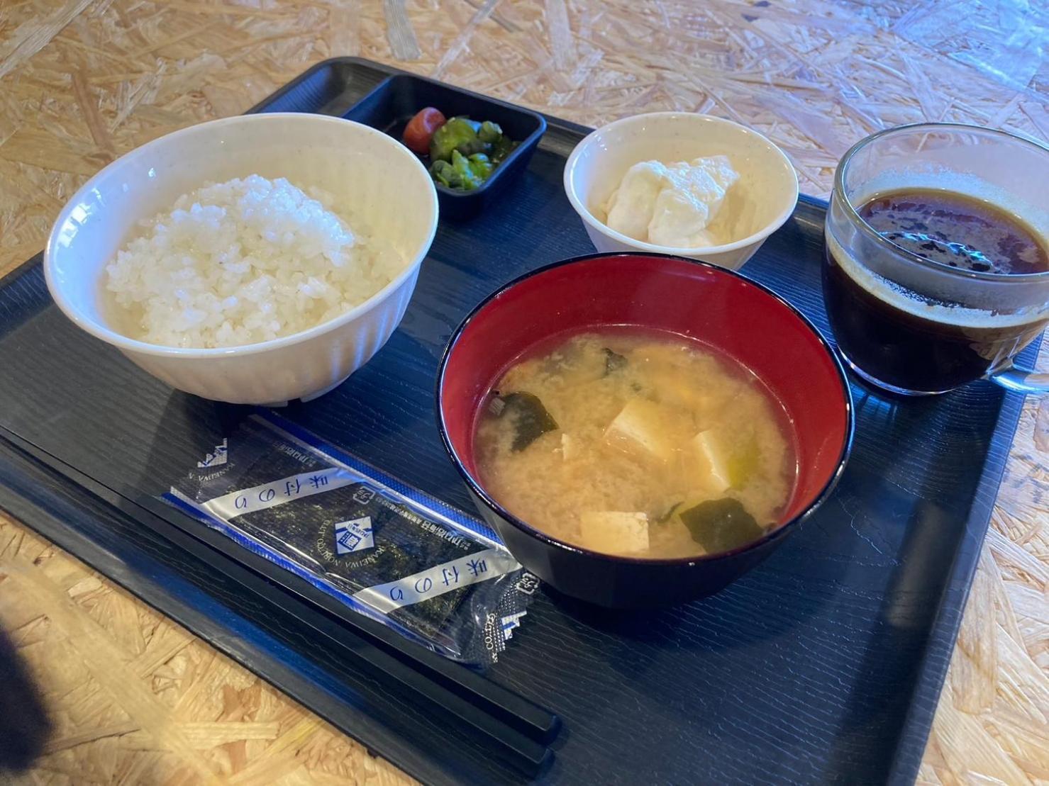 Guesthouse Lululu 無料朝食&夕食ｶﾚｰ 街まで電車8分 ﾛｰｿﾝ隣 Kōchi Exteriér fotografie